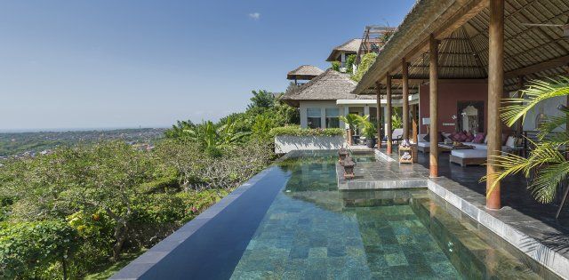 Villa The Longhouse , Pool with View