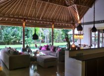 Villa Bamboo, Living y comedor
